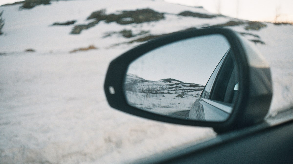 Bilspeil og vintervei